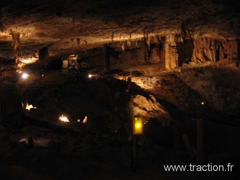 2011_CVAAM_35ans_16_Grotte (14).JPG - 35 Ans du CVAAM, sortie dans le Doubs et le Jura, du 26 Avril au 1er Mai 2011, Les Grottes des Moidons